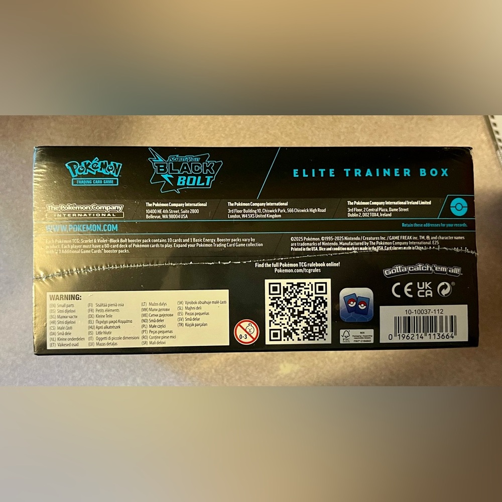 Scarlet & Violet Black Bolt Elite Trainer Box - Picture 4 of 4